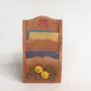 enesco teenie tinies miniature mail holder memo 1.25 inch 1997 Trinket Shelf